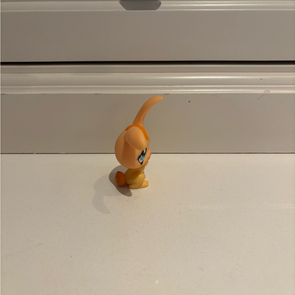 Littlest Pet Shop Rabbit - Picture 2 of 5